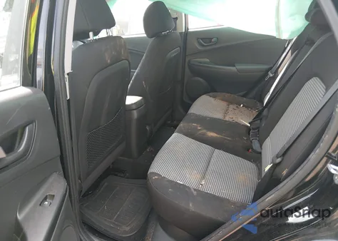 2021 Hyundai Kona Se z USA, uszkodzony, nr VIN KM8K12AA6MU749095